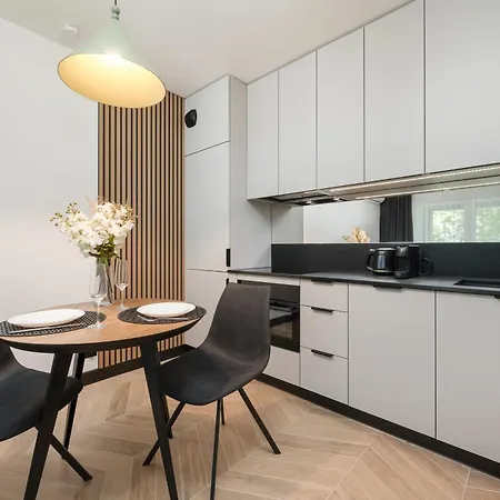 Nowoczesny Z Klimatyzacja I Parkingiem By Renters Prestige 브로츠와프