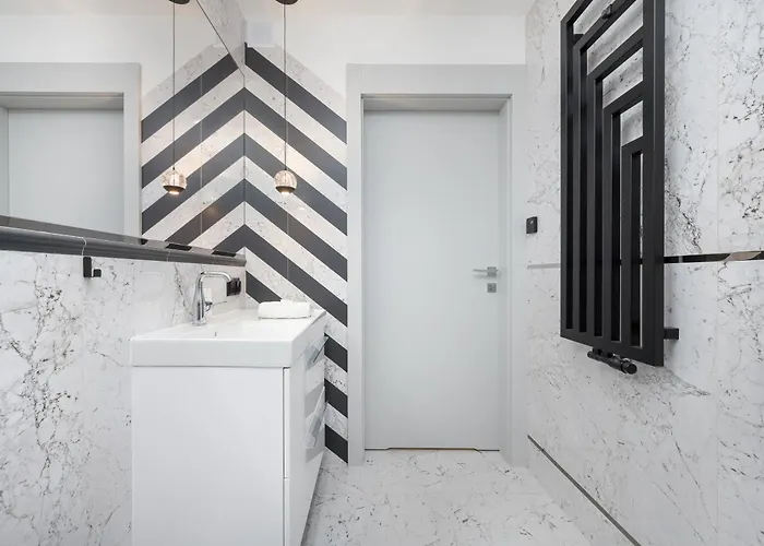 Nowoczesny Z Klimatyzacja I Parkingiem By Renters Prestige