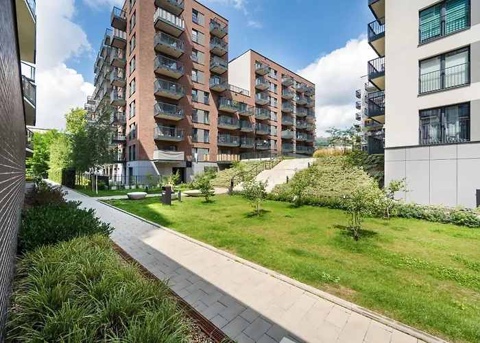 Nowoczesny Z Klimatyzacja I Parkingiem By Renters Prestige